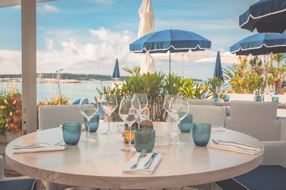 Terrasse Ecrin Plage Cannes