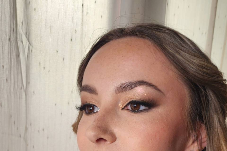 Make-up glam