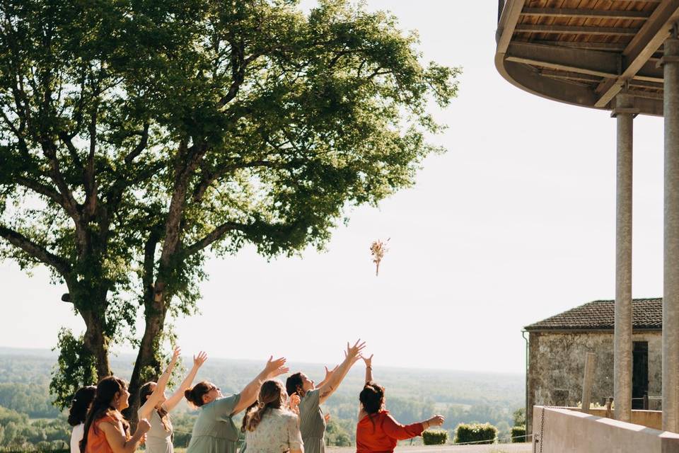 Lancer de bouquet !