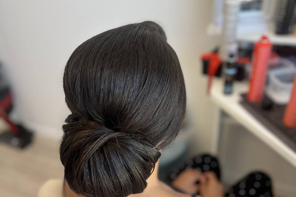 Chignon bas chic