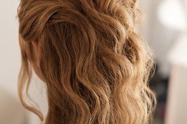 Cheveux détachés
