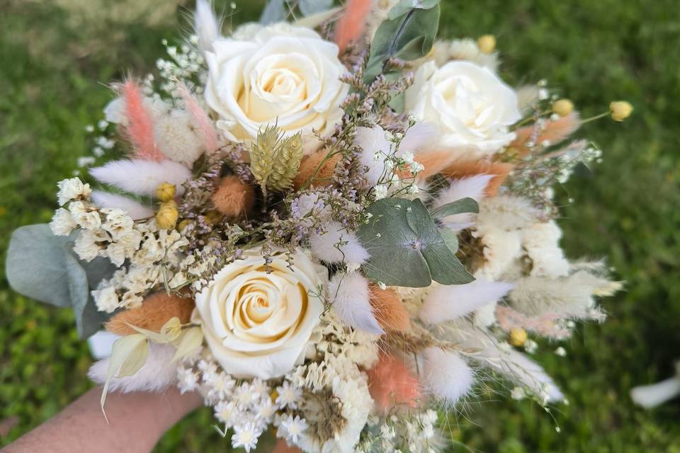 Bouquet roses stabilisées