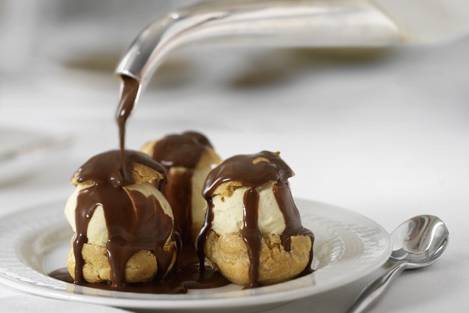 Profiteroles