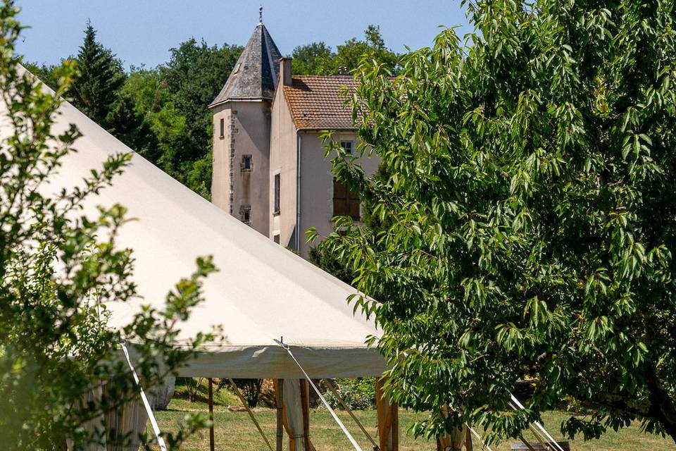 Chapiteau et Manoir