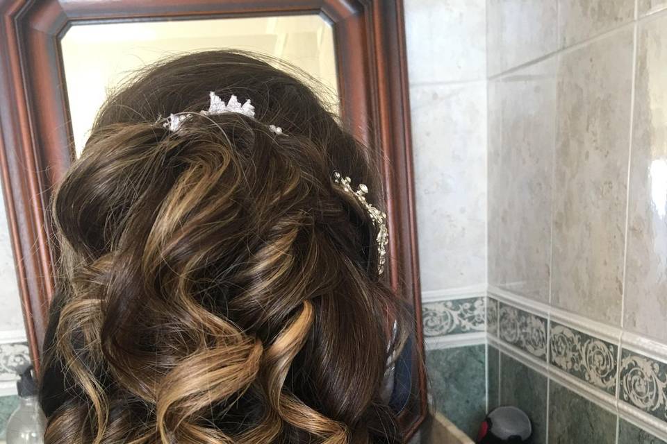 Chignon, tresses ou détachées
