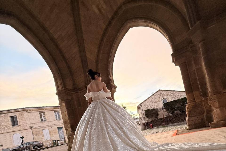 ROBE ANOAH