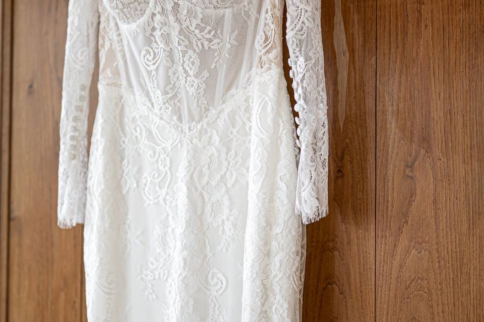 Robe E&M