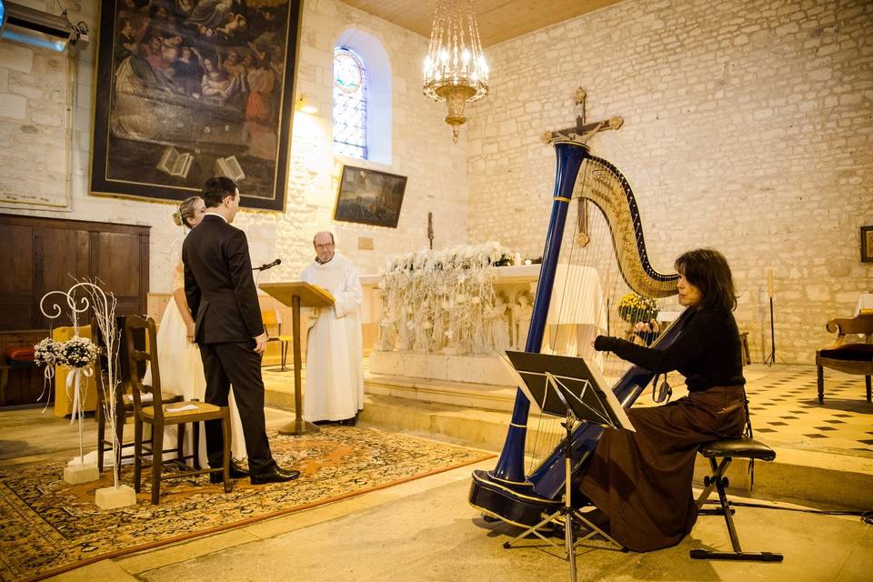 Magali Zsigmond - Harpiste