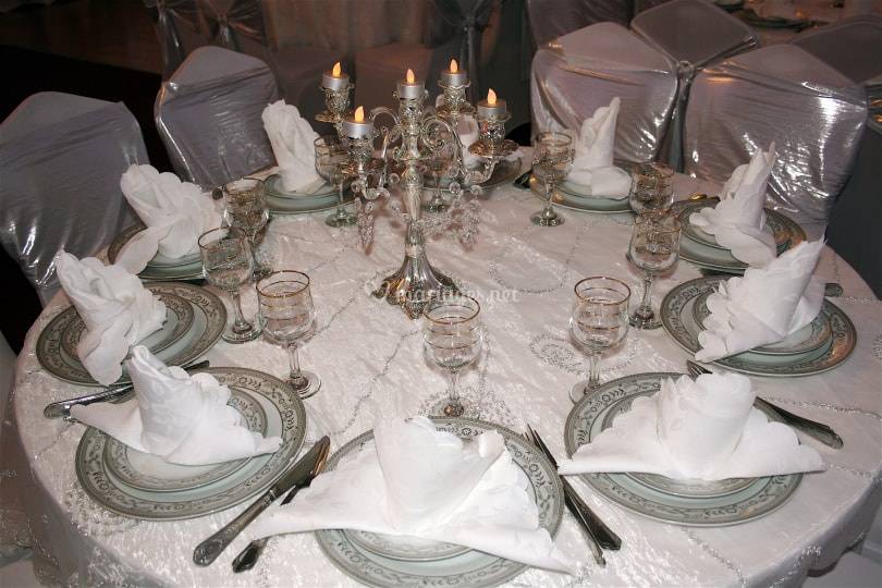 Decoration table