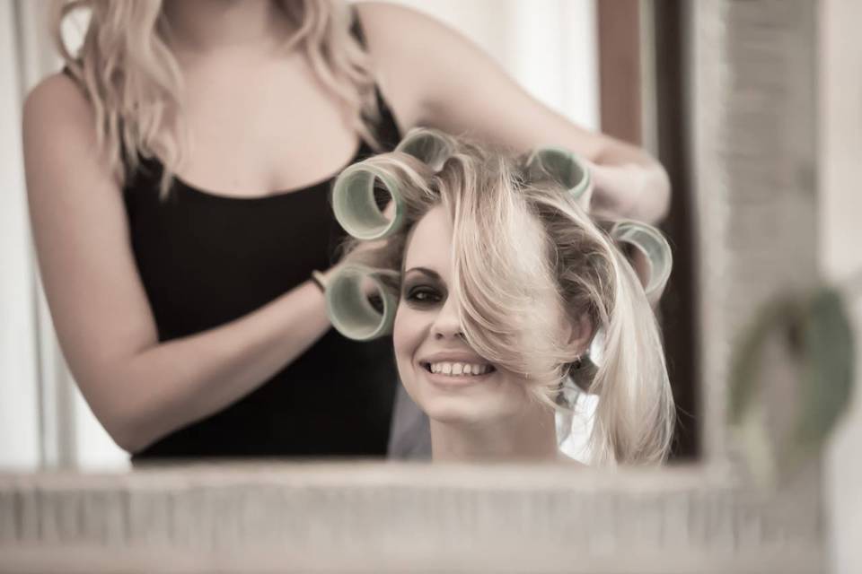 Hair dressers