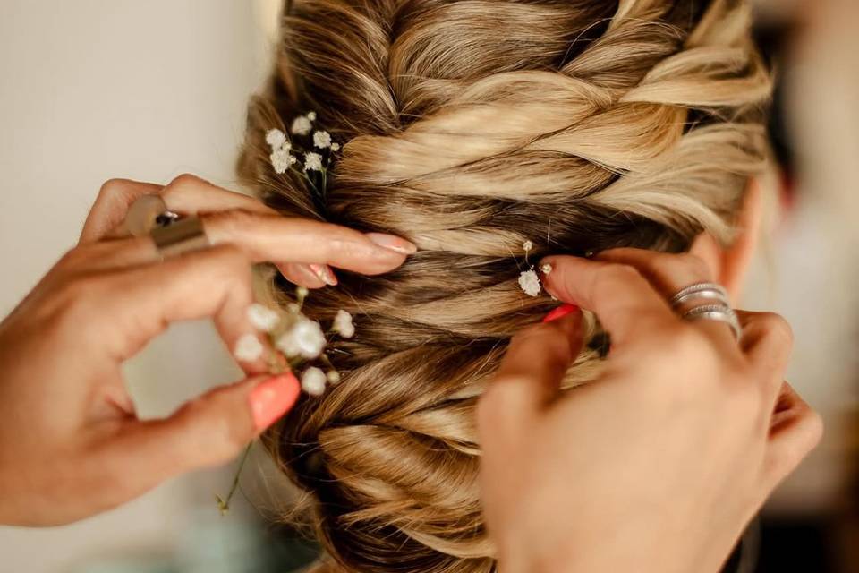 Chignon bas torsadé