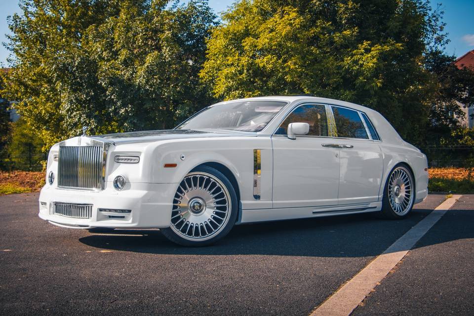 Location Rolls royce phantom