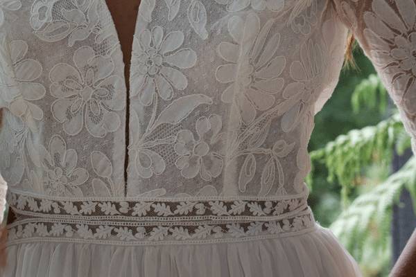 Robe Roma dentelle française.