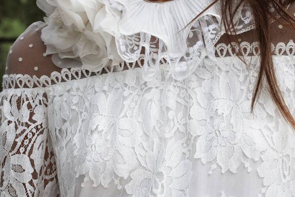 Robe en dentelle de calais Sim