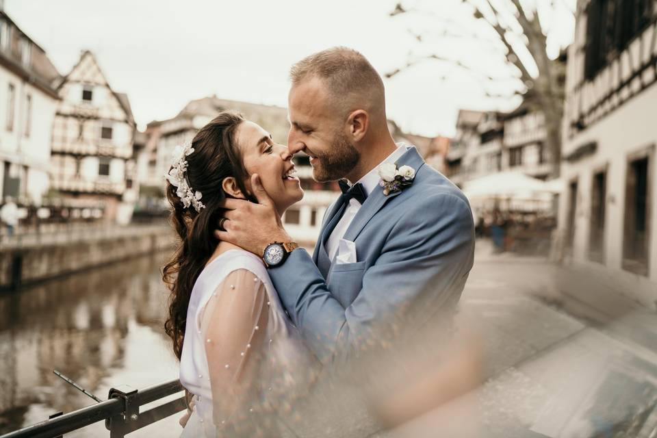 Shooting couple