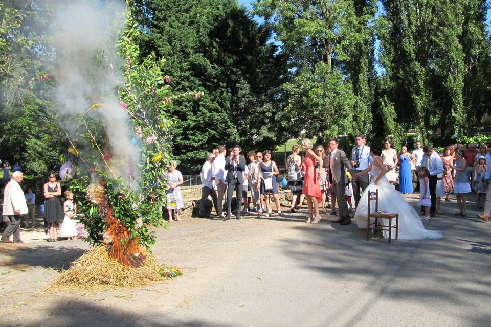 Feu de joie près du lavoir