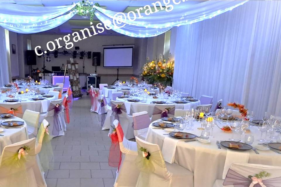 Repas grande salle dependance