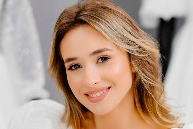 Mise en beauté de la mariée