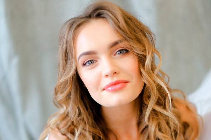 Mise en beauté de la mariée