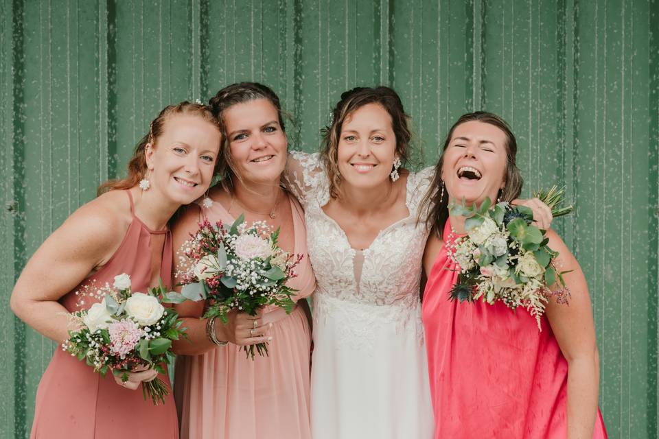 Team bride