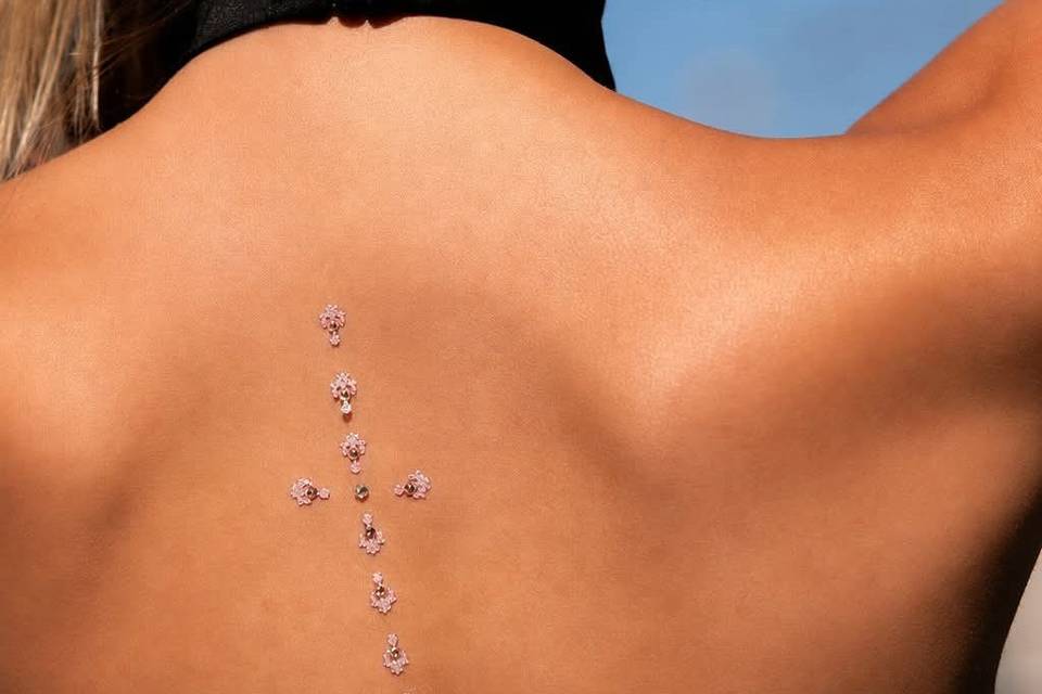 Bindis rose