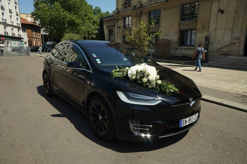 Tesla Model X deco florale