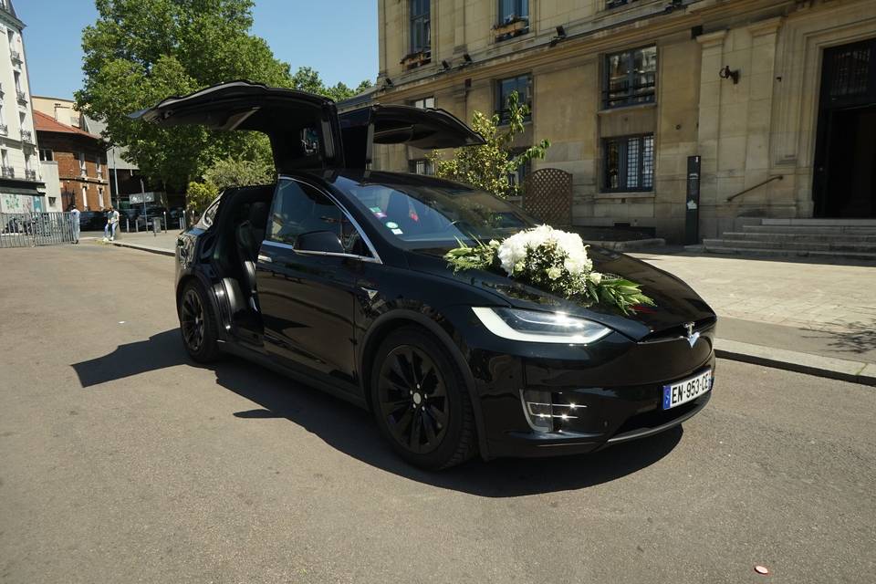 Tesla Model X deco florale