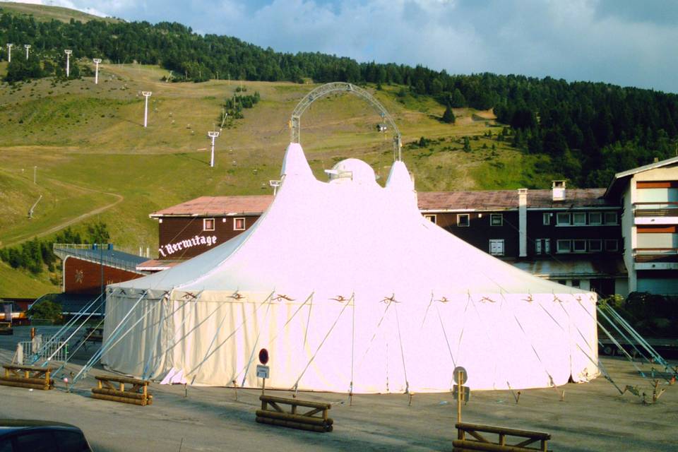 Cirque Event