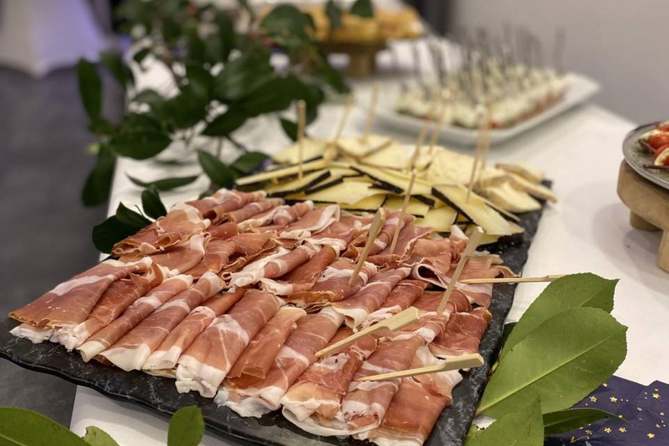 Buffet charcuterie et fromages