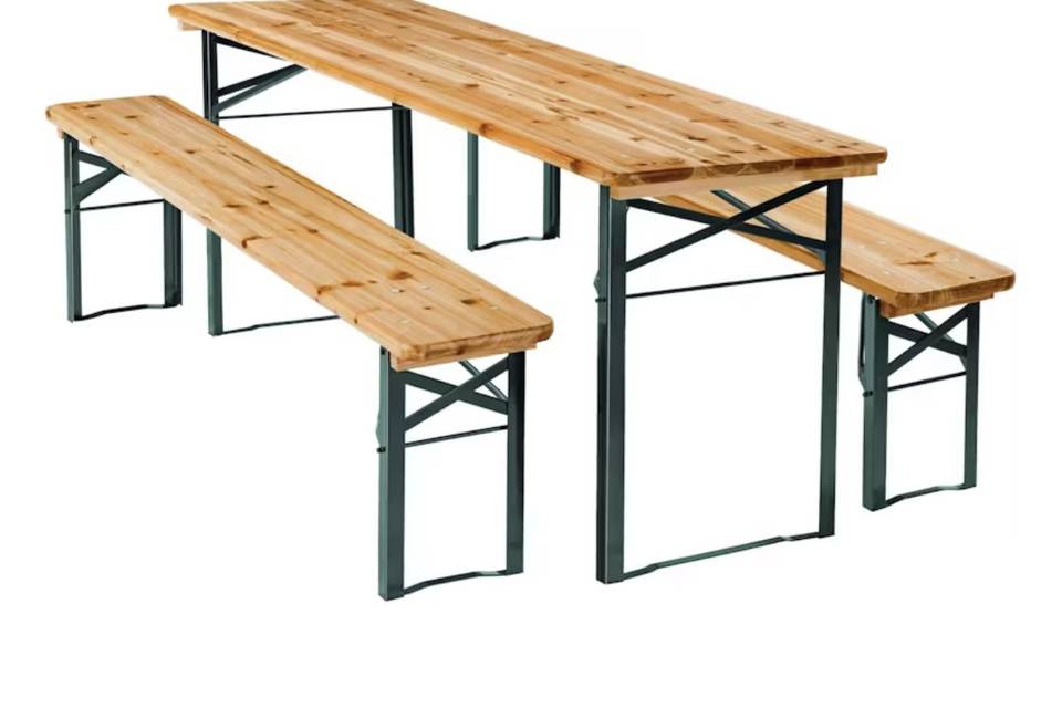 Table et banc de brasserie
