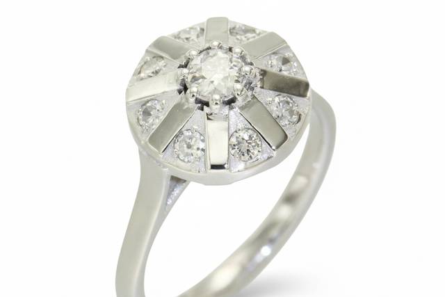 Bague, entourage, diamants
