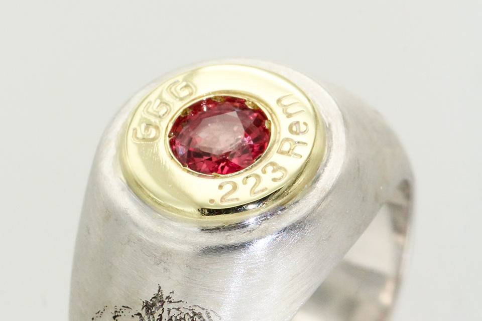 Chevalière saphir orange