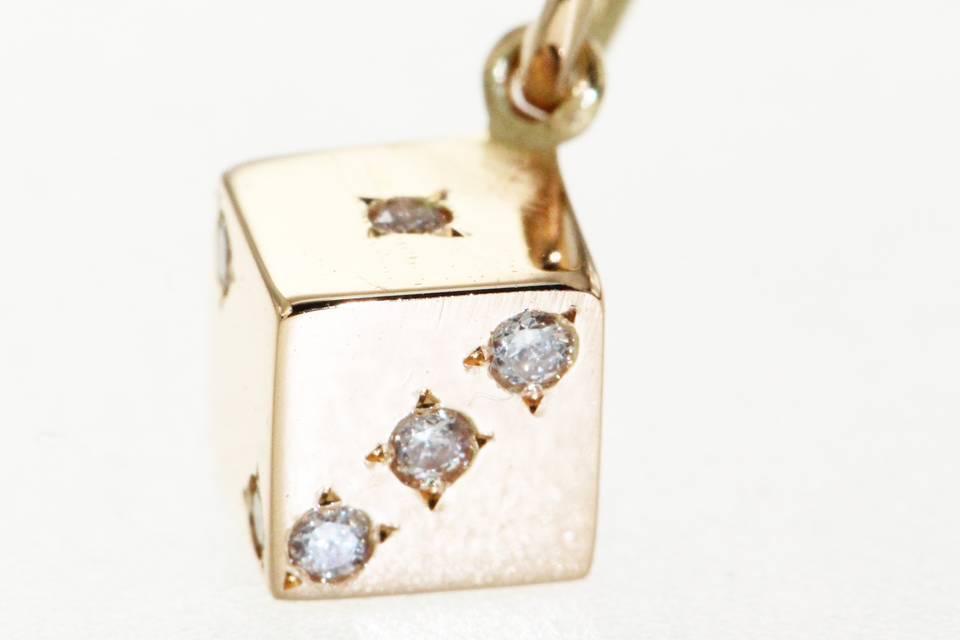 Pendentif, cube, diamants