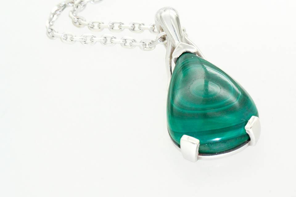 Pendentif, malachite