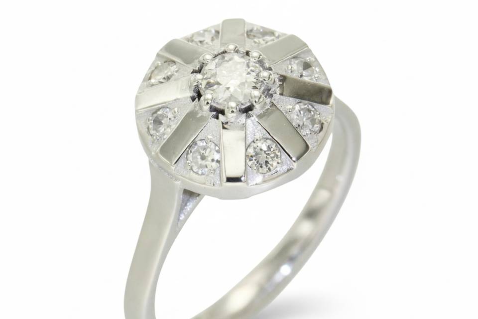 Bague, entourage, diamants