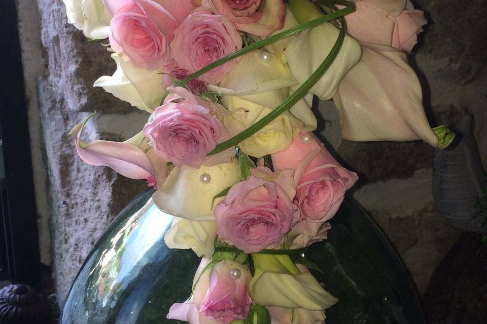 Bouquet chute (monté sur tige)