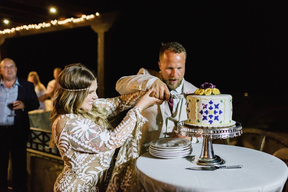 Boohoo Wedding Cake