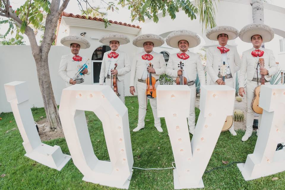 Mariachi for Cocktail Hour