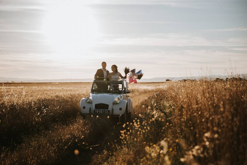 Mariage en 2CV