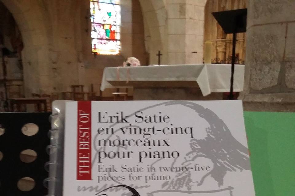 Satie et un mariage