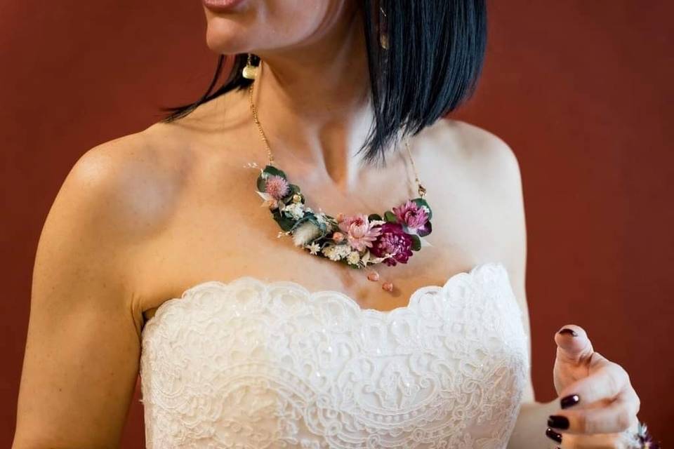 Collier plastron