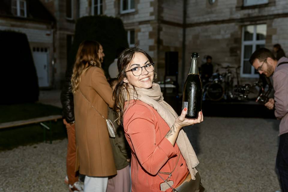 Amélie Moulun serveuse