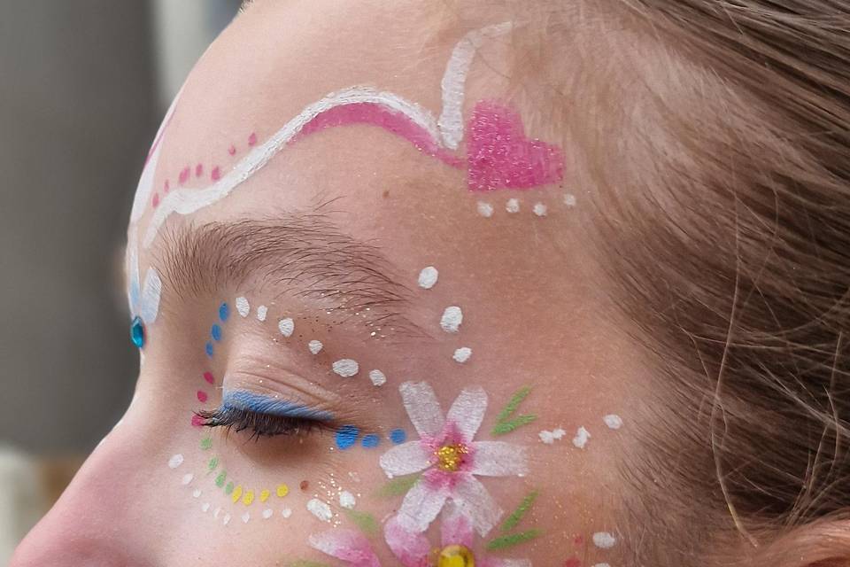 Maquillage fleurs