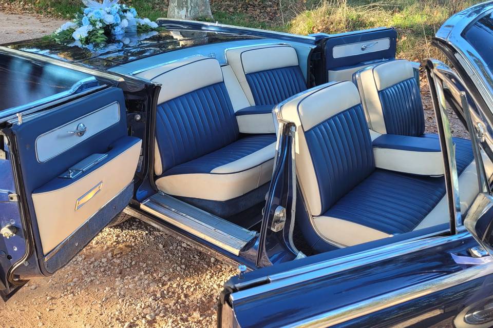 Lincoln continental intérieur