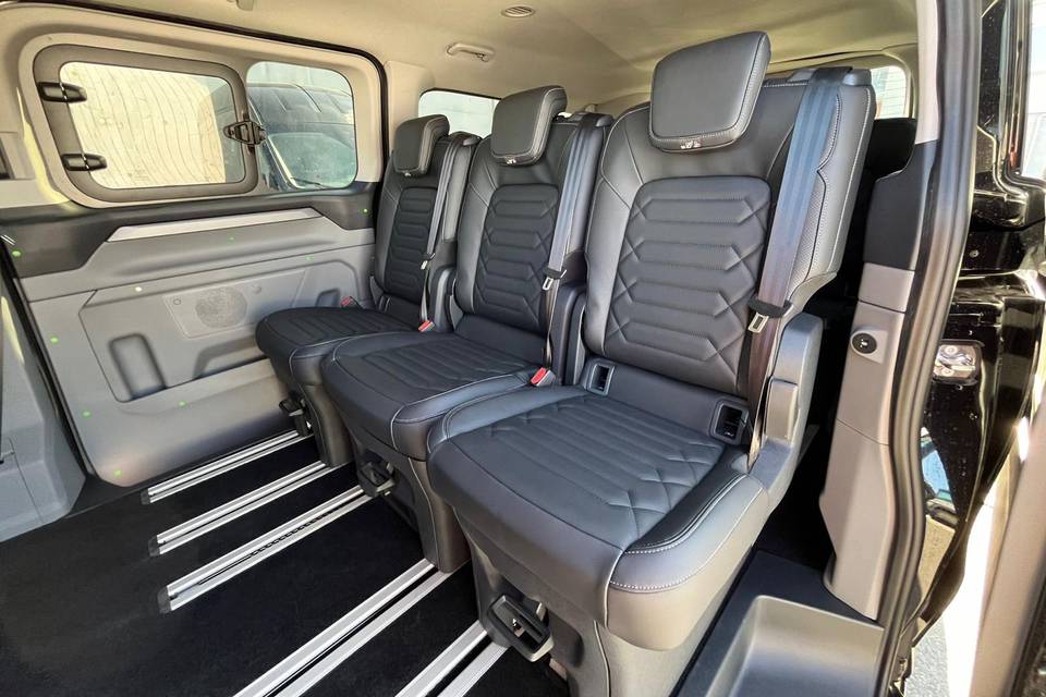 Ford Tourneo Custom (van 7 places)