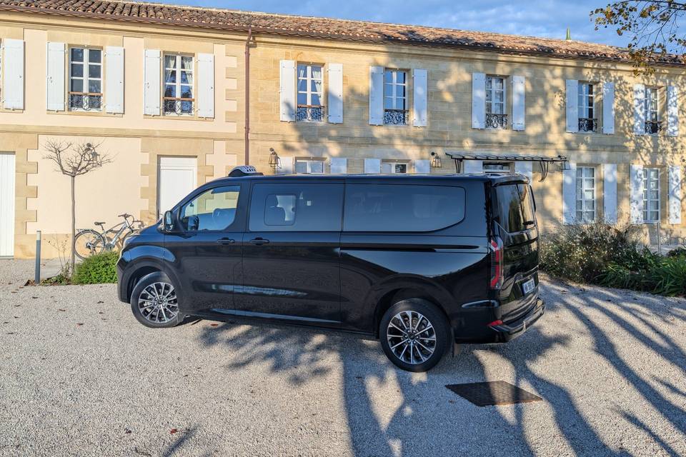 Ford Tourneo Custom (van 7 places)