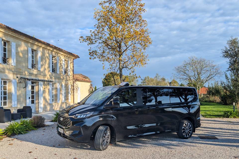 Ford Tourneo Custom (van 7 places)