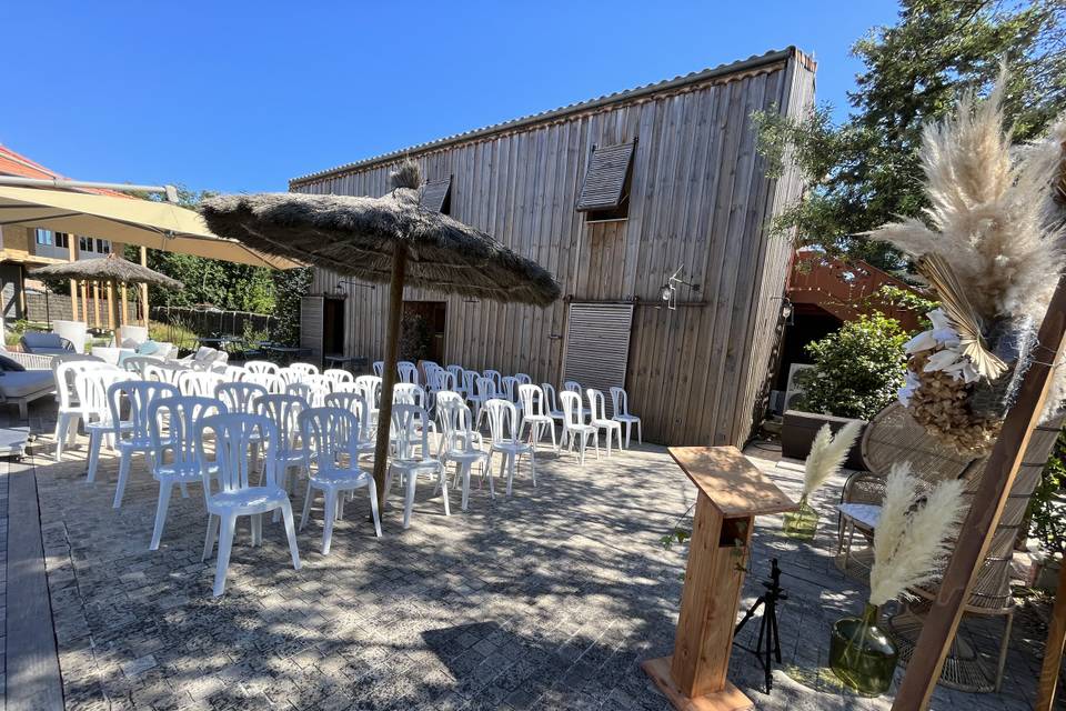 La piscine du Résinier