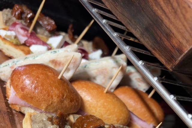 Canapes sales