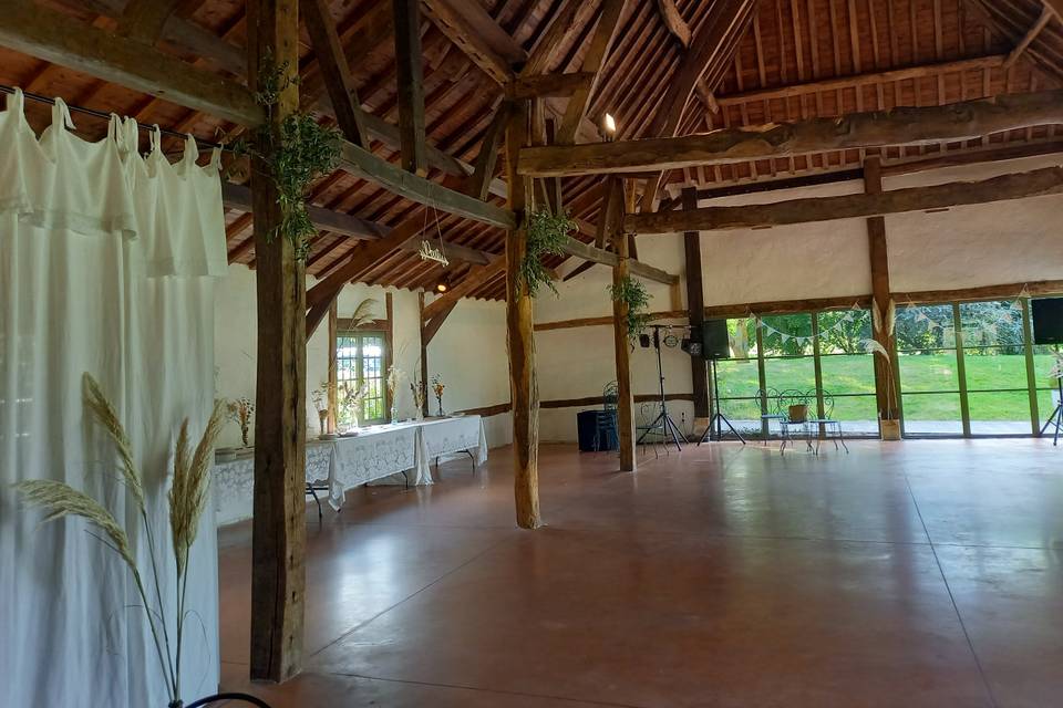 Piste de danse de 80 m2